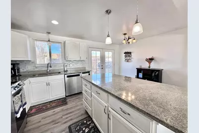 1498 W 1850 N, Layton, UT 84041 - Photo 5