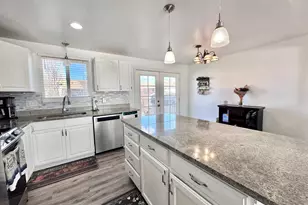 1498 W 1850 N, Layton, UT 84041 - Photo 5