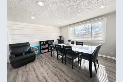 1498 W 1850 N, Layton, UT 84041 - Photo 3