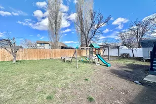 1498 W 1850 N, Layton, UT 84041 - Photo 15