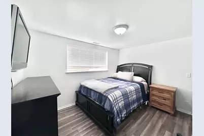 1498 W 1850 N, Layton, UT 84041 - Photo 11