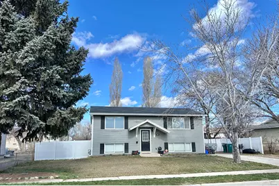 1498 W 1850 N, Layton, UT 84041 - Photo 1