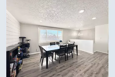 1498 W 1850 N, Layton, UT 84041 - Photo 3