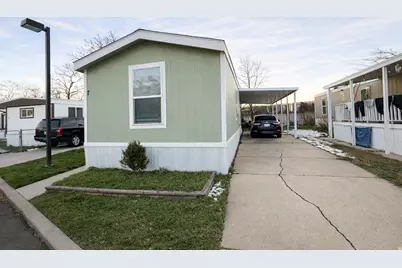 900 Century Dr #7, Ogden, UT 84404 - Photo 1