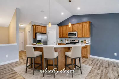 8675 N Franklin Dr E, Eagle Mountain, UT 84005 - Photo 11