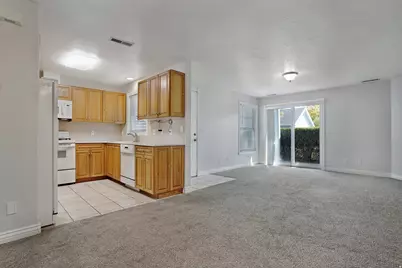 2480 W 450 S #4, Springville, UT 84663 - Photo 7