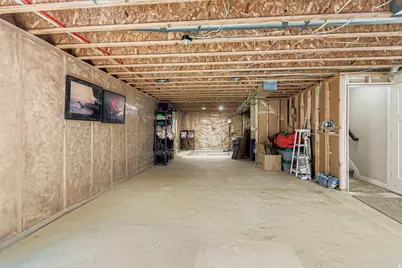 6474 S Silhouette Ln, West Valley, UT 84081 - Photo 27