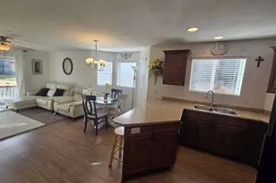 116 E Resaca Dr, Sandy, UT 84070 - Photo 5