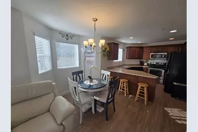 116 E Resaca Dr #F4, Sandy, UT 84070 - Photo 9