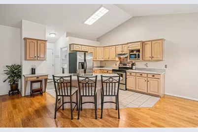 1528 W Turtle Dove Ln, West Jordan, UT 84088 - Photo 7