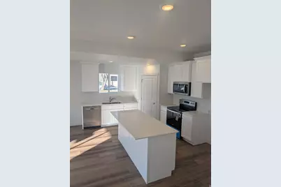 781 N Pheasantbrook Dr, Centerville, UT 84014 - Photo 15