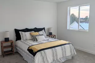 781 N Pheasantbrook Dr, Centerville, UT 84014 - Photo 9