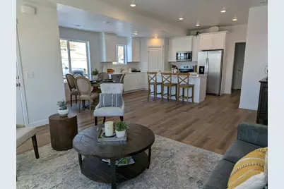 781 N Pheasantbrook Dr, Centerville, UT 84014 - Photo 3