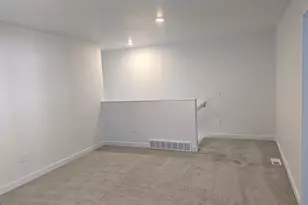 775 N Pheasantbrook Dr, Centerville, UT 84014 - Photo 5