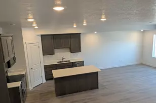 775 N Pheasantbrook Dr, Centerville, UT 84014 - Photo 13