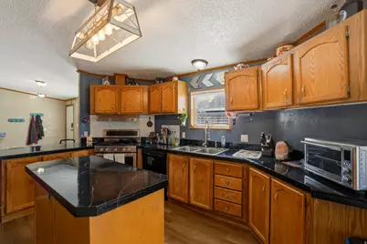 349 S 1500 W, Vernal, UT 84078 - Photo 5