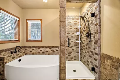 615 E Fox Ridge Dr S, Providence, UT 84332 - Photo 21