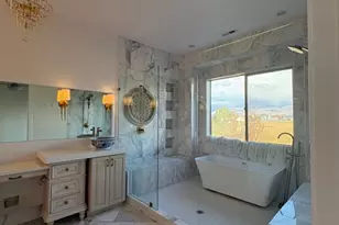 674 S Lake View Dr, Vineyard, UT 84059 - Photo 45