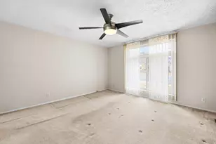 1139 E Hidden Valley Dr, Sandy, UT 84094 - Photo 7