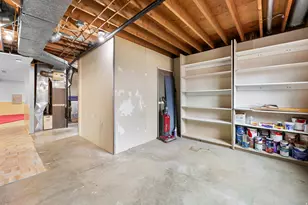 1139 E Hidden Valley Dr, Sandy, UT 84094 - Photo 23