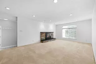 1139 E Hidden Valley Dr, Sandy, UT 84094 - Photo 3