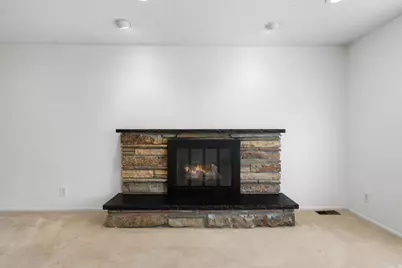 1139 E Hidden Valley Dr, Sandy, UT 84094 - Photo 5