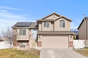 884 Willow Brook Ln, Pleasant View, UT 84404 - Photo 9