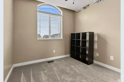 884 Willowbrook Ln, Pleasant View, UT 84404 - Photo 29