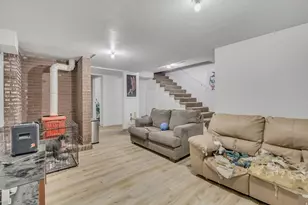 9660 S Stornoway Cir W, South Jordan, UT 84009 - Photo 3