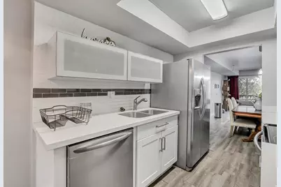 5189 S Gravenstein Park W, Murray, UT 84123 - Photo 3