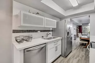 5189 S Gravenstein Park W, Murray, UT 84123 - Photo 3