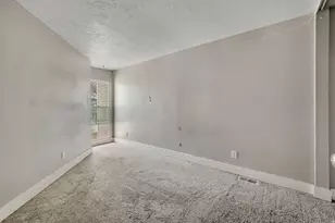 5189 S Gravenstein Park W, Murray, UT 84123 - Photo 9