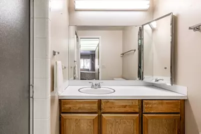 325 E 2550 N #17, North Ogden, UT 84414 - Photo 13