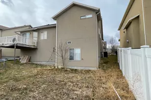 8019 Madison Nan Dr, West Jordan, UT 84088 - Photo 17