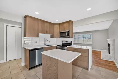 409 E 10185 S, Sandy, UT 84070 - Photo 9