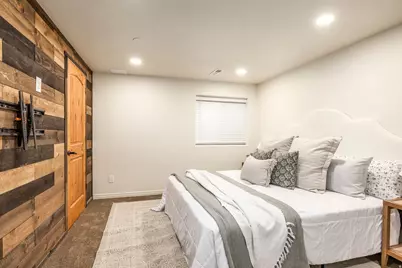 5843 S 3230 W, Taylorsville, UT 84129 - Photo 15