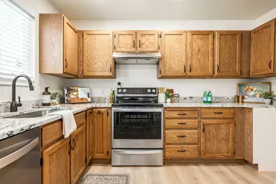 5843 S 3230 W, Taylorsville, UT 84129 - Photo 7