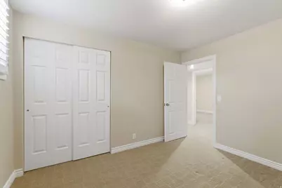 8651 S Mount Majestic Rd, Sandy, UT 84093 - Photo 29