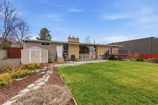 8651 S Mount Majestic Rd, Sandy, UT 84093 - Photo 35