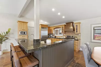 8651 S Mount Majestic Rd, Sandy, UT 84093 - Photo 13