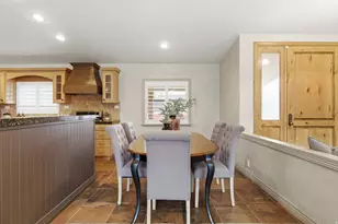 8651 S Mount Majestic Rd, Sandy, UT 84093 - Photo 7