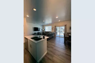 462 W 40 S #203, Providence, UT 84332 - Photo 7