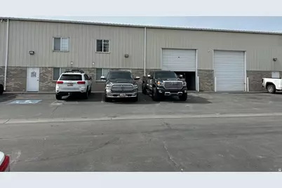 262 S 671 St W, Pleasant Grove, UT 84062 - Photo 3