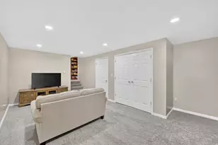 2384 W Frontier St, Riverton, UT 84065 - Photo 29