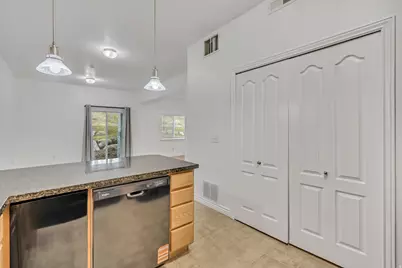 1156 E 3300 S #117, Millcreek, UT 84106 - Photo 7