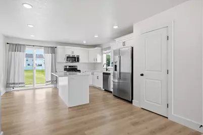 730 W 500 N, Smithfield, UT 84335 - Photo 9