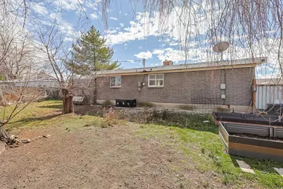 2992 W 2960 S, West Valley, UT 84119 - Photo 19