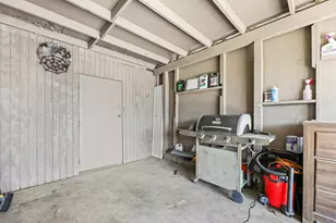 2992 W 2960 S, West Valley, UT 84119 - Photo 17