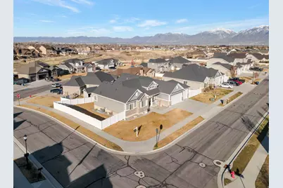 6656 W Brush Oak Dr, Herriman, UT 84096 - Photo 33