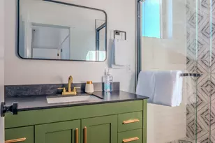 152 W Bryce Gate Cir, Hatch, UT 84735 - Photo 15